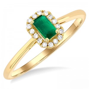Emerald / Diamond  Ring
